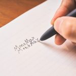 インクフローがよく、軽い筆圧で書けるのが楽しい