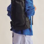 見た目より軽量でスマートに持てる