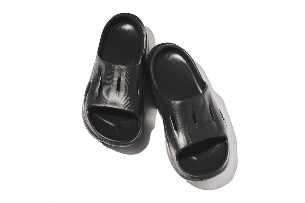 ホカ オラ リカバリー スライド 3 ￥9,900