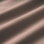 クリアな表情と心地よい肌触り