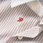 さりげない刺繍できれいめカジュアル