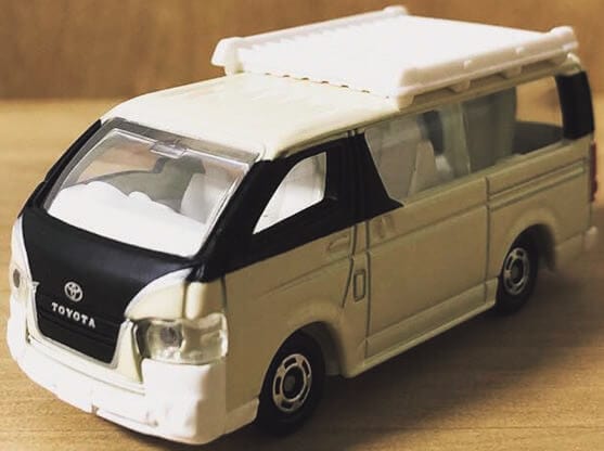 「ハイエース」(初回特別仕様)