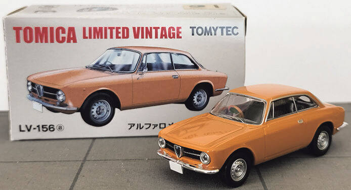 「アルファロメオ」