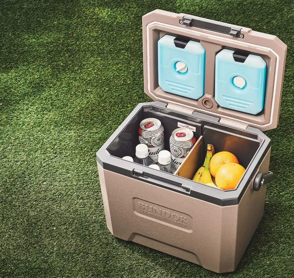 第3位　【1万円以下の神ギア】バンドックのハードクーラーが万能！“保冷×まな板×テーブル”3WAYで8800円は安すぎ