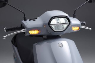 【ヤマハの本気EVバイク】スクーターの代名詞「JOG(ジョグ)」 の名を受け継ぐEVスクーターに注目必至!