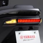 先進感のあるデザインと非視認性を高めたテールランプ