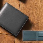 トップバリュ 二つ折り財布［TV152AWA714］ ￥2,980（税込￥3,278）