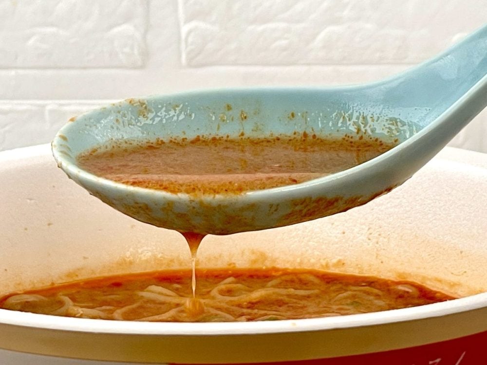 ミスタードーナツ 家で食べるミスドの担々麺／香ばしいねり胡麻の香りとコクがまずはじめに感じられます