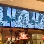 アメリカ・カリフォルニア州サクラメントで生まれたピザレストラン「シェーキーズ」