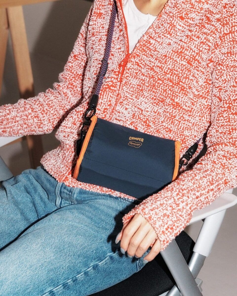 組み合わせることでショルダーバッグとして使用可能