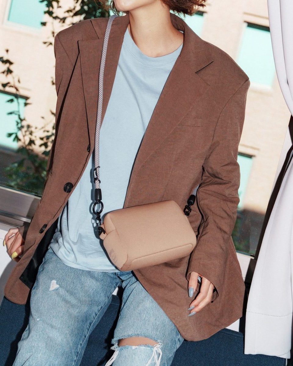 組み合わせることでショルダーバッグとして使用可能