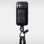 オブジェクツアイオー×ミーンズワイル「デタッチャブルストラップ + iPhoneケースセット ダイニーマ(R)レザーウォレット」￥47,300／2色展開