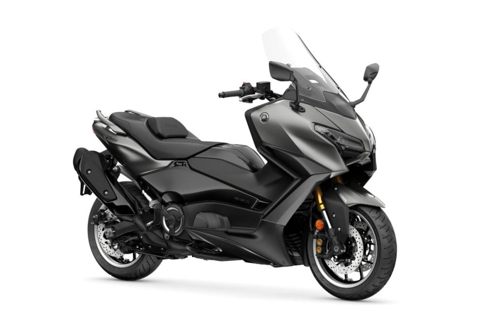 TMAX560 TECH MAX ABSのマットダークグレーメタリック9カラー