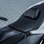 ロングライドも快適にこなせる座り心地の良いシート