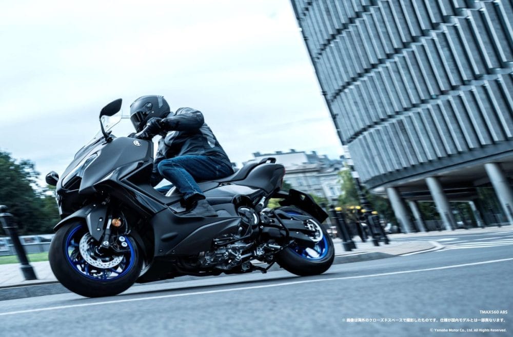 街中ではキビキビとした走りで快適な移動を実現