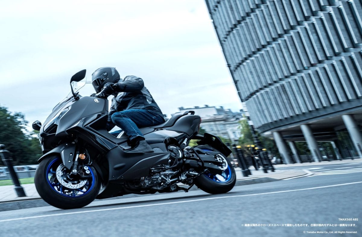 街中ではキビキビとした走りで快適な移動を実現