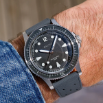 バルチック「アクアスカーフ MK2」¥132,000/自動巻/37㎜、39.5㎜/パワーリザーブは約42時間/200m防水