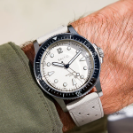 バルチック「アクアスカーフ MK2」¥132,000/自動巻/37㎜、39.5㎜/パワーリザーブは約42時間/200m防水