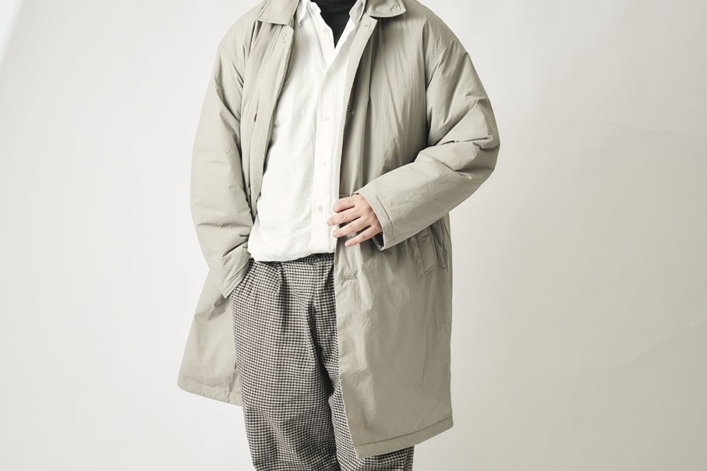 気温に応じて着る量を増やしても、動きやすさとシルエットは担保されるので、気軽にレイヤードをしやすい