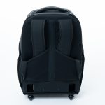 リュックとして使用すれば、人混みの中でもスイスイとすり抜けが可能