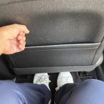 リアシートの居住性も高く身長175㎝の小沢が普通に座れる