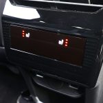 アルカンタラパッケージでは後席にもシートヒーターが付く