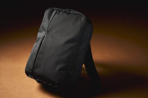 【ワークマンの凄すぎるリュック】2500円でこの完成度は反則!? 通勤も休日もこれ1つ！ 働き世代におすすめの万能バッグをスタイリストが徹底解説