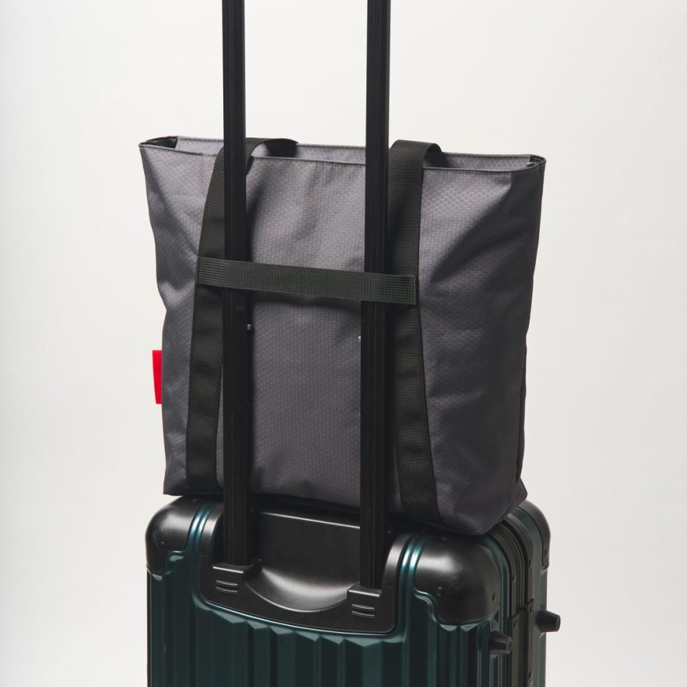 キャリーバー通しも付いている