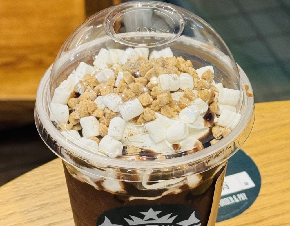 スターバックスコーヒー スモア チョコレート フラペチーノ Tall ¥690（税込）
