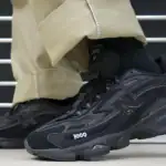 第2位　【別格すぎるニューバランス新作】カッコよくて疲れにくいって最高！「M1000D」をエディターが試し履きレビュー