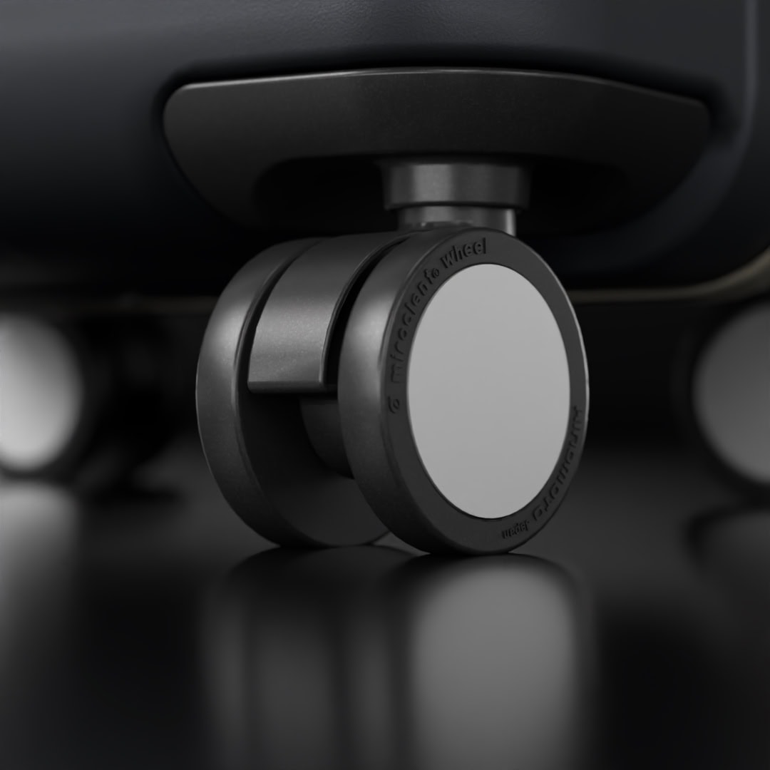 キャスターは静音性と走行性を兼ね備えたキャリーケース業界で絶大な信頼を誇るHINOMOTO製