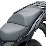 クッション性に優れるシート