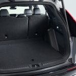 新たに2列目席にシートスライドを装備し、クラストップレベルのカーゴ容量を実現