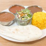 【業務スーパー】1パックあたり100円の激安レトルトインドカレー！3色ナンカレーセットでも500円以下！