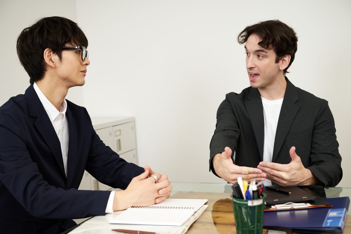 海外旅行での買い物や旅行会話だけではなく、国内でも海外クライアントとの商談などかつてないほどスムーズになるのです