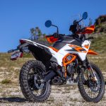 ミドルクラスながらも大型バイクに劣らない存在感を放つ