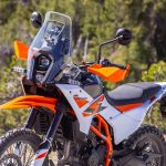 普通二輪免許で冒険を楽しめるKTMの「390 ADVENTURE R」