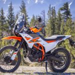 KTMらしいアグレッシブなスタイリングはライダーの心を掴む