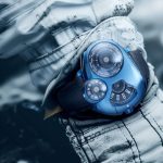 【宇宙への憧れを腕元に！】パリ発ウォッチブランド「スペースワン」が新たな機械式時計をローンチ！宇宙船を思わせるケースデザインと回転ディスクで世界の時を読む