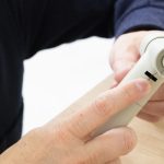 火力調整は本体に備わるノブを左右にスライドすることで可能