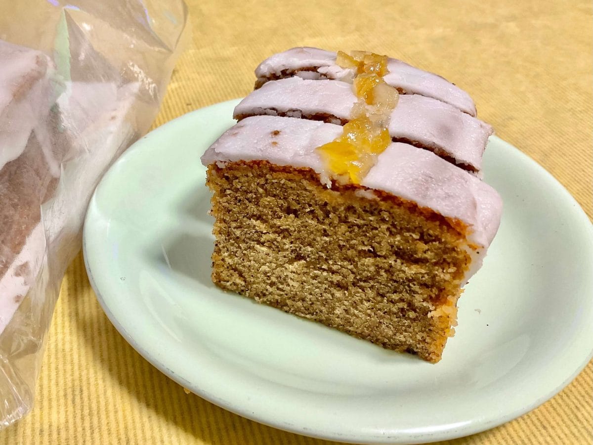 成城石井自家製 レモン香る しっとり紅茶パウンドケーキ　