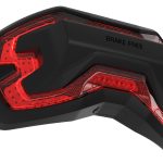 視認角度は120°で、見落としにくくなっている