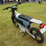 ハンドリングが軽いのでスイスイと曲がれ、直線ではグイグイと引っ張っていってくれる力強さもある