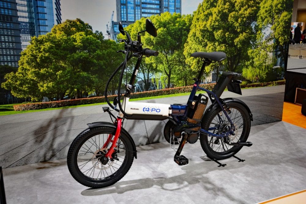 コンパクト&超軽量な折りたたみ式EVモデルの「e-PO」