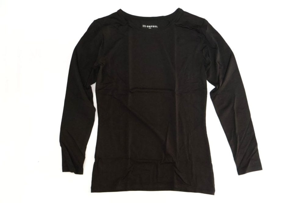 発熱インナーに必要な機能は十分に備わっている