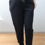 外出時に着用するならぴったりめサイズがおすすめ