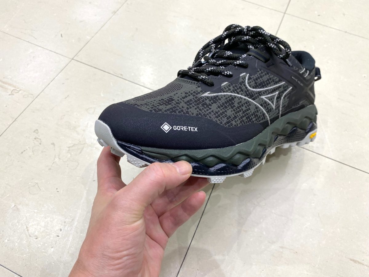 雨の日も無敵な一足】ビブラムソールにGORE-TEX！“スペックお化け”な