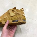 NIKE AIR MORE UPTEMPO LOW