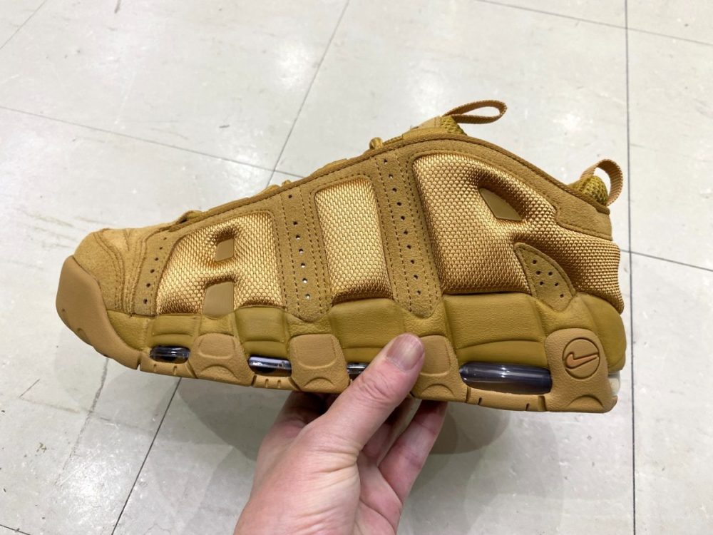 NIKE AIR MORE UPTEMPO LOW