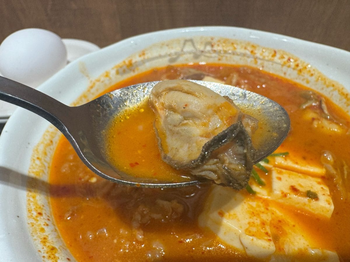 小ぶりな牡蠣が5個